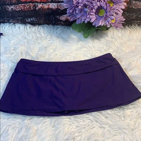 2 Bamboo top and skirt swimsuit - Picture 2 of 8